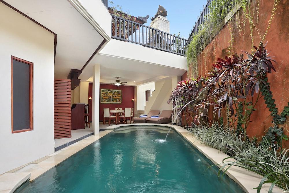 The Batu Belig Hotel & Spa Seminyak  Exterior photo